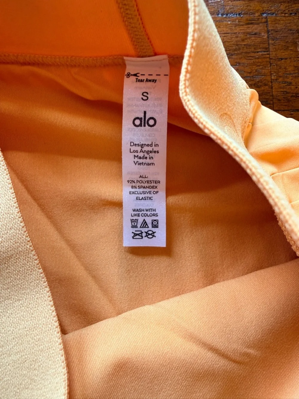 ALO Yoga Peach Pleated Skater Skort